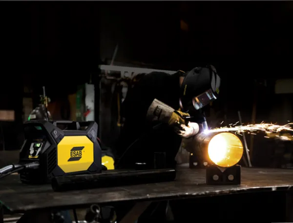 ESAB cutmaster40 plasma cutting machine